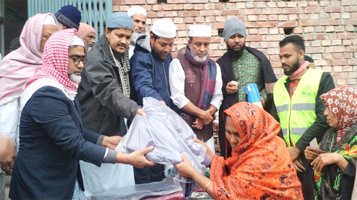 সবাইকে অসহায় দরিদ্র শীতার্থ মানুষের পাশে দাড়াতে  হবে : জববার