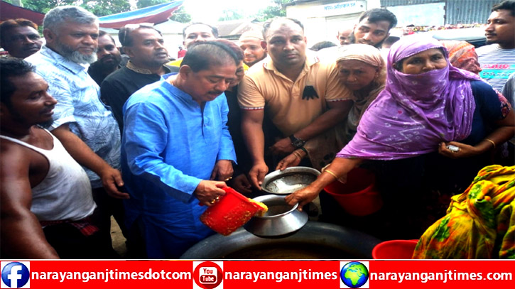 ২১নং ওয়ার্ডে সাবেক রাষ্ট্রপতি এরশাদ’র মৃত্যুবার্ষিকী উপলক্ষে মিলাদ,  দোয়া ও খাবার বিতরণ